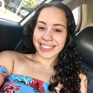 Meet your Posher, Katiuska